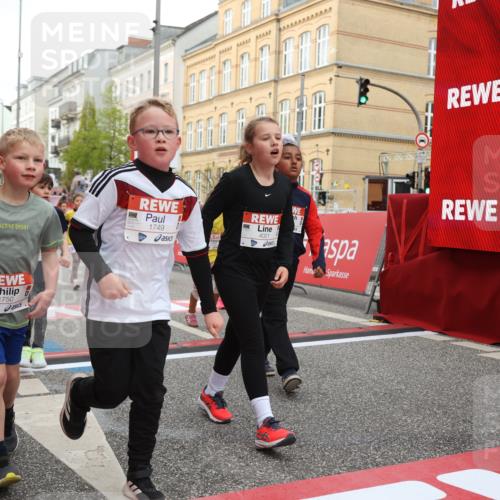 25.04.2026 - Das Zehntel Strokosch-Dieckow http://msf.ph/oto/9630662 25.04.2026 09:03:27 Ziel 1449, 1749, 1750, 1827, 1945, 2378, 2389, 2690, 2705, 2707, 2949, 3127, 3144, 3155, 3485, 3500, 3656, 3662, 3663, 3850, 4021 meine-sportfotos.de