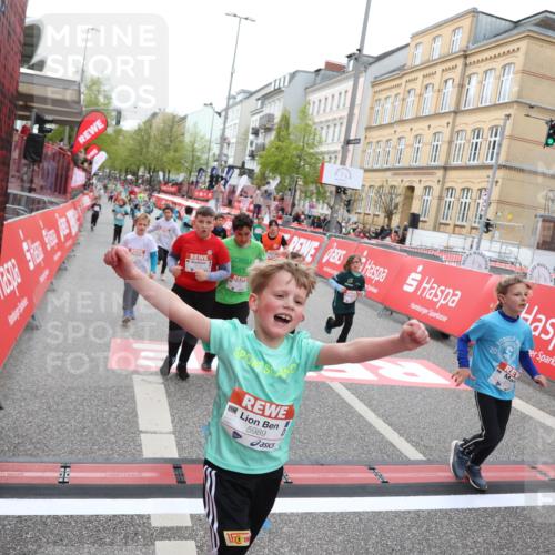 25.04.2026 - Das Zehntel Strokosch-Dieckow http://msf.ph/oto/9630675 25.04.2026 11:05:46 Ziel 5021, 5105, 5141, 5145, 5146, 5205, 5989, 6022, 6110, 6295, 6297, 6781, 6799, 6805, 7035, 7143, 7404, 7567, 8069 meine-sportfotos.de