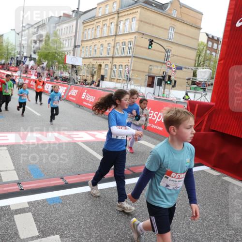 25.04.2026 - Das Zehntel Strokosch-Dieckow http://msf.ph/oto/9630685 25.04.2026 11:05:44 Ziel 5141, 5145, 5146, 5205, 5989, 6022, 6110, 6295, 6297, 6781, 7035, 7143, 7567 meine-sportfotos.de