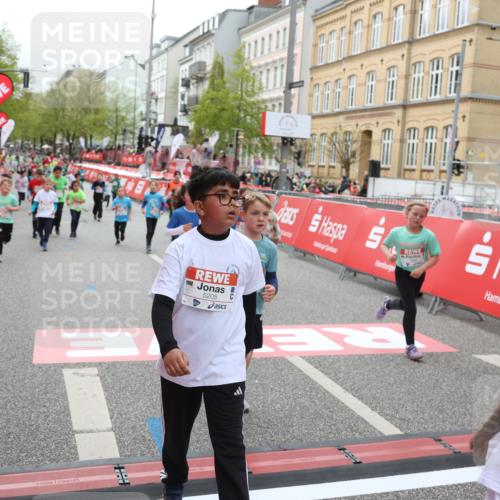 25.04.2026 - Das Zehntel Strokosch-Dieckow http://msf.ph/oto/9630703 25.04.2026 11:05:43 Ziel 5141, 5145, 5146, 5205, 5989, 6022, 6295, 6297, 6601, 6781, 7028, 7035, 7567 meine-sportfotos.de