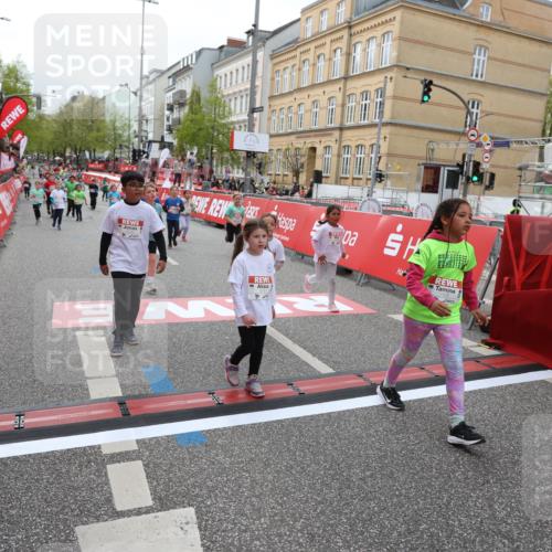 25.04.2026 - Das Zehntel Strokosch-Dieckow http://msf.ph/oto/9630720 25.04.2026 11:05:41 Ziel 5141, 5145, 5146, 5205, 6022, 6566, 6601, 6977, 6979, 7028, 7567, 7643, 7658 meine-sportfotos.de
