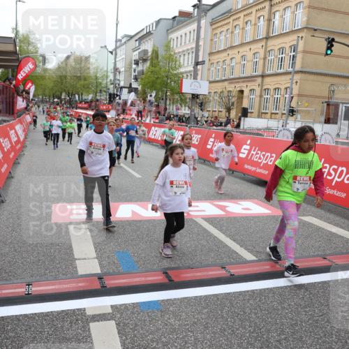 25.04.2026 - Das Zehntel Strokosch-Dieckow http://msf.ph/oto/9630725 25.04.2026 11:05:40 Ziel 5141, 5145, 5146, 5205, 5763, 6439, 6566, 6601, 6977, 6979, 7028, 7567, 7643, 7658, 7662 meine-sportfotos.de