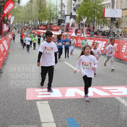 25.04.2026 - Das Zehntel Strokosch-Dieckow http://msf.ph/oto/9630732 25.04.2026 11:05:40 Ziel 5141, 5145, 5146, 5205, 5763, 6439, 6566, 6601, 6977, 6979, 7028, 7567, 7643, 7658, 7662 meine-sportfotos.de