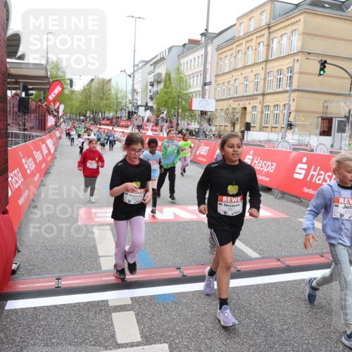 25.04.2026 - Das Zehntel Strokosch-Dieckow http://msf.ph/oto/9630762 25.04.2026 11:05:36 Ziel 5763, 5954, 6439, 6566, 6601, 6977, 6979, 7026, 7028, 7643, 7658, 7662 meine-sportfotos.de