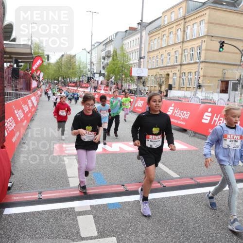 25.04.2026 - Das Zehntel Strokosch-Dieckow http://msf.ph/oto/9630764 25.04.2026 11:05:36 Ziel 5763, 5954, 6439, 6566, 6601, 6977, 6979, 7026, 7028, 7643, 7658, 7662 meine-sportfotos.de