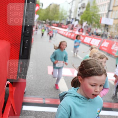 25.04.2026 - Das Zehntel Strokosch-Dieckow http://msf.ph/oto/9630790 25.04.2026 11:05:27 Ziel 5334, 5356, 5965, 5979, 5981, 6271, 6272, 6612, 6811, 7099, 7274, 7344, 7446, 7487, 7489, 7493, 7923, 8068 meine-sportfotos.de