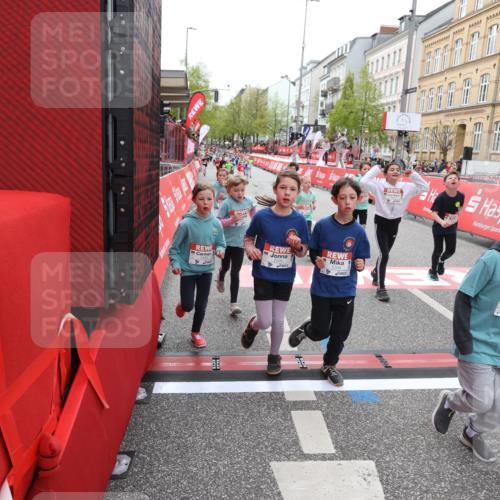 25.04.2026 - Das Zehntel Strokosch-Dieckow http://msf.ph/oto/9630803 25.04.2026 11:05:26 Ziel 5334, 5356, 5965, 5979, 5981, 6271, 6272, 6612, 7099, 7274, 7344, 7446, 7487, 7489, 7493, 7766, 7923, 8068 meine-sportfotos.de