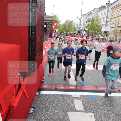 25.04.2026 - Das Zehntel Strokosch-Dieckow http://msf.ph/oto/9630808 25.04.2026 11:05:26 Ziel 5334, 5356, 5965, 5979, 5981, 6271, 6272, 6612, 7099, 7274, 7344, 7446, 7487, 7489, 7493, 7766, 7923, 8068 meine-sportfotos.de