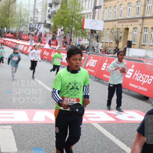 25.04.2026 - Das Zehntel Strokosch-Dieckow http://msf.ph/oto/9630840 25.04.2026 11:05:23 Ziel 5044, 5846, 5965, 5974, 6271, 6272, 6490, 7099, 7274, 7344, 7446, 7766, 7938, 8068 meine-sportfotos.de