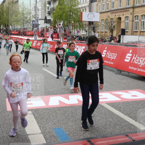 25.04.2026 - Das Zehntel Strokosch-Dieckow http://msf.ph/oto/9630859 25.04.2026 11:05:19 Ziel 5043, 5044, 5246, 5846, 5917, 5965, 5974, 6490, 7355, 7367, 7449, 7481, 7649, 7766, 7938, 8068 meine-sportfotos.de
