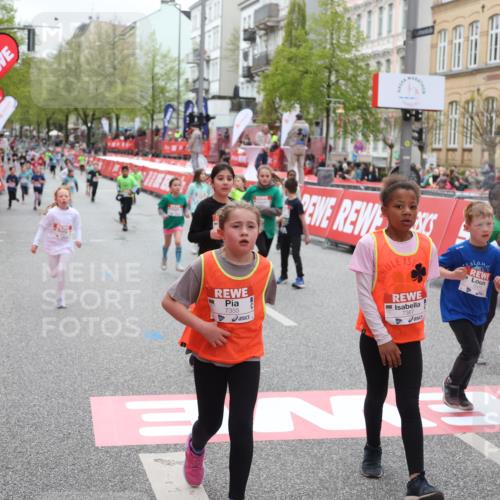 25.04.2026 - Das Zehntel Strokosch-Dieckow http://msf.ph/oto/9630871 25.04.2026 11:05:16 Ziel 5043, 5044, 5246, 5716, 5846, 5917, 5974, 6487, 6560, 7022, 7355, 7367, 7449, 7481, 7649, 7938 meine-sportfotos.de