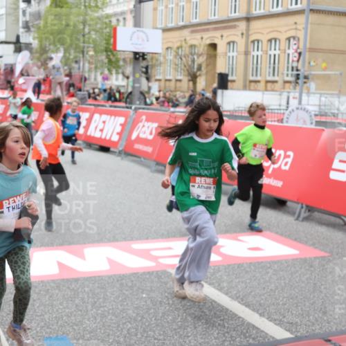 25.04.2026 - Das Zehntel Strokosch-Dieckow http://msf.ph/oto/9630885 25.04.2026 11:05:13 Ziel 5043, 5246, 5716, 5917, 6346, 6487, 6560, 7022, 7367, 7449, 7450, 7458, 7481, 7649, 7817 meine-sportfotos.de