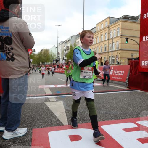 25.04.2026 - Das Zehntel Strokosch-Dieckow http://msf.ph/oto/9630904 25.04.2026 09:03:46 Ziel 1166, 1345, 1393, 1400, 2919, 2922, 3165, 3331 meine-sportfotos.de