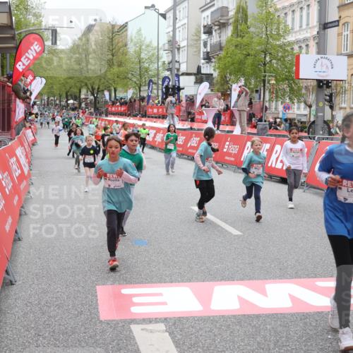 25.04.2026 - Das Zehntel Strokosch-Dieckow http://msf.ph/oto/9630921 25.04.2026 11:05:07 Ziel 6346, 6368, 6793, 6794, 6808, 7032, 7348, 7352, 7450, 7458, 7470, 7499, 7515, 7817, 7847 meine-sportfotos.de