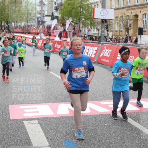 25.04.2026 - Das Zehntel Strokosch-Dieckow http://msf.ph/oto/9630928 25.04.2026 11:05:06 Ziel 6346, 6368, 6793, 6794, 6808, 7032, 7348, 7352, 7450, 7470, 7499, 7515, 7817, 7847, 7864 meine-sportfotos.de