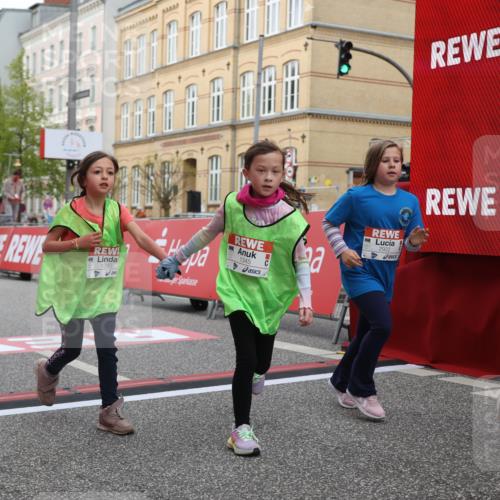 25.04.2026 - Das Zehntel Strokosch-Dieckow http://msf.ph/oto/9630939 25.04.2026 09:03:48 Ziel 1166, 1345, 1393, 1400, 2846, 2919, 2922, 3165, 3331, 3448 meine-sportfotos.de