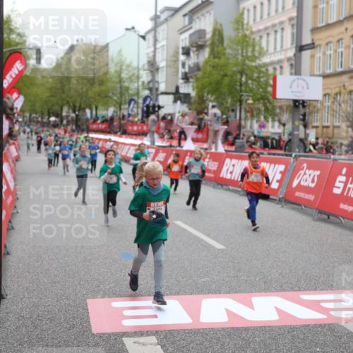 25.04.2026 - Das Zehntel Strokosch-Dieckow http://msf.ph/oto/9630950 25.04.2026 11:04:58 Ziel 5020, 5028, 5335, 5337, 5349, 5536, 5552, 5610, 5615, 5625, 5908, 6459, 6463, 6468, 6472, 6789, 6959, 7041, 7063, 7279, 7287, 7290, 7437, 7462, 7768, 7822, 7864, 7991, 7992, 7995 meine-sportfotos.de