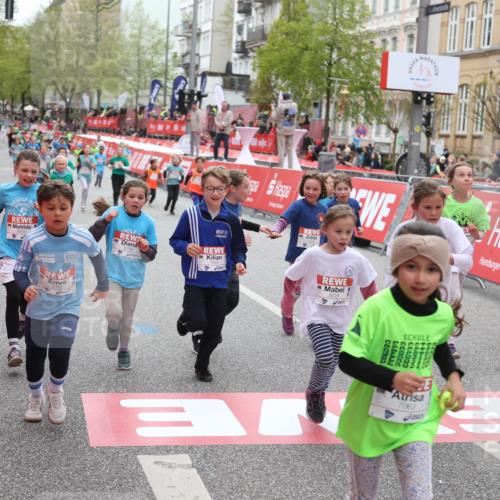 25.04.2026 - Das Zehntel Strokosch-Dieckow http://msf.ph/oto/9630985 25.04.2026 11:04:55 Ziel 5020, 5028, 5335, 5337, 5349, 5536, 5542, 5552, 5610, 5625, 5908, 6459, 6463, 6468, 6472, 6789, 6959, 7041, 7063, 7279, 7287, 7290, 7437, 7462, 7768, 7991, 7992, 7995 meine-sportfotos.de
