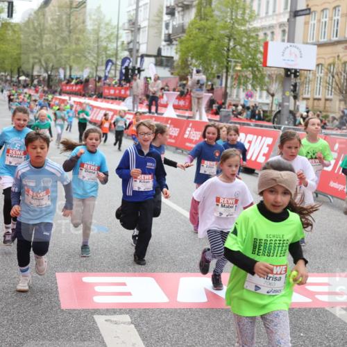 25.04.2026 - Das Zehntel Strokosch-Dieckow http://msf.ph/oto/9630987 25.04.2026 11:04:55 Ziel 5020, 5028, 5335, 5337, 5349, 5536, 5542, 5552, 5610, 5625, 5908, 6459, 6463, 6468, 6472, 6789, 6959, 7041, 7063, 7279, 7287, 7290, 7437, 7462, 7768, 7991, 7992, 7995 meine-sportfotos.de