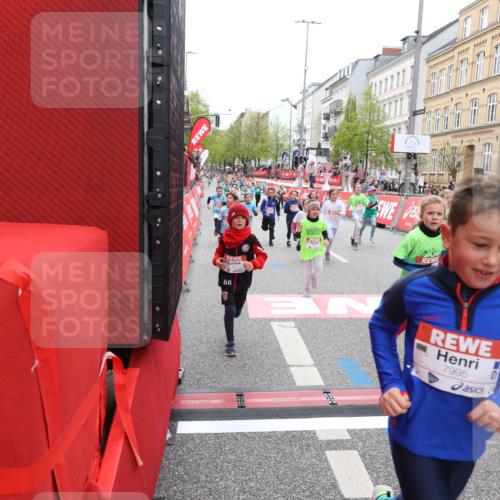 25.04.2026 - Das Zehntel Strokosch-Dieckow http://msf.ph/oto/9631003 25.04.2026 11:04:54 Ziel 5020, 5028, 5536, 5542, 5552, 5610, 5625, 5908, 6459, 6463, 6468, 6789, 6959, 7041, 7063, 7279, 7287, 7290, 7437, 7462, 7768, 7991, 7992, 7995 meine-sportfotos.de