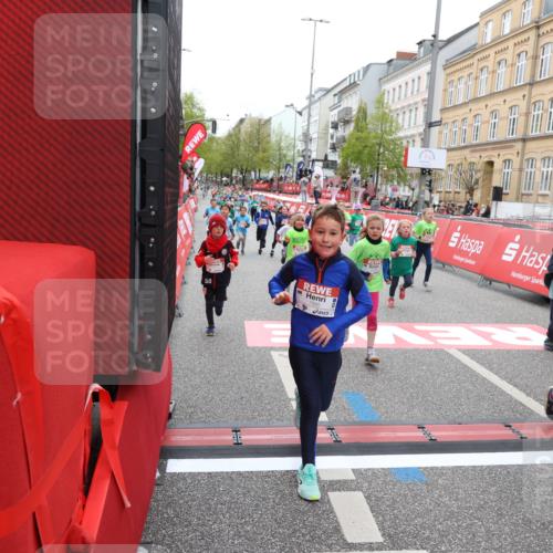25.04.2026 - Das Zehntel Strokosch-Dieckow http://msf.ph/oto/9631009 25.04.2026 11:04:53 Ziel 5536, 5542, 5552, 5610, 5625, 5908, 6459, 6463, 6468, 6879, 7041, 7063, 7279, 7290, 7437, 7768, 7991, 7995 meine-sportfotos.de