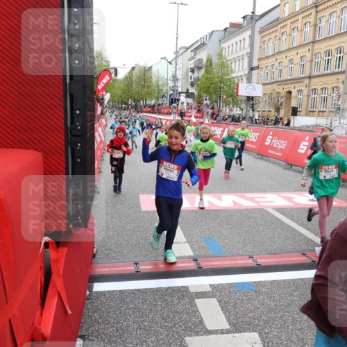 25.04.2026 - Das Zehntel Strokosch-Dieckow http://msf.ph/oto/9631012 25.04.2026 11:04:53 Ziel 5536, 5542, 5552, 5610, 5625, 5908, 6459, 6463, 6468, 6879, 7041, 7063, 7279, 7290, 7437, 7768, 7991, 7995 meine-sportfotos.de