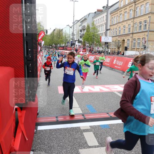 25.04.2026 - Das Zehntel Strokosch-Dieckow http://msf.ph/oto/9631015 25.04.2026 11:04:53 Ziel 5536, 5542, 5552, 5610, 5625, 5908, 6459, 6463, 6468, 6879, 7041, 7063, 7279, 7290, 7437, 7768, 7991, 7995 meine-sportfotos.de