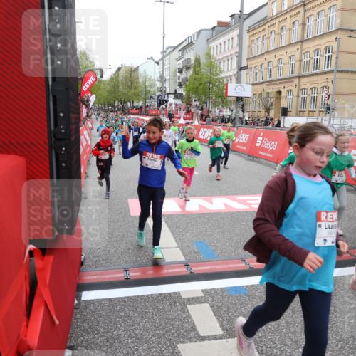25.04.2026 - Das Zehntel Strokosch-Dieckow http://msf.ph/oto/9631017 25.04.2026 11:04:53 Ziel 5536, 5542, 5552, 5610, 5625, 5908, 6459, 6463, 6468, 6879, 7041, 7063, 7279, 7290, 7437, 7768, 7991, 7995 meine-sportfotos.de