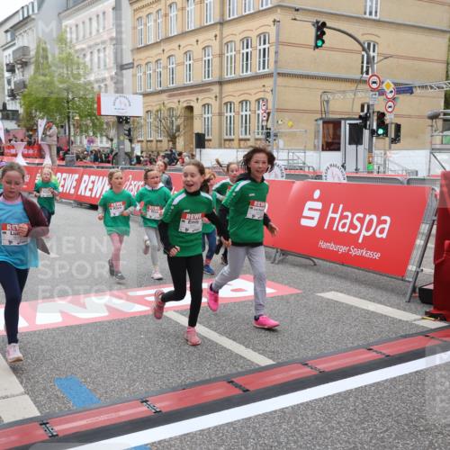 25.04.2026 - Das Zehntel Strokosch-Dieckow http://msf.ph/oto/9631030 25.04.2026 11:04:52 Ziel 5536, 5542, 5552, 5610, 5625, 5908, 6459, 6463, 6468, 6879, 7041, 7084, 7279, 7437, 7991, 7995 meine-sportfotos.de