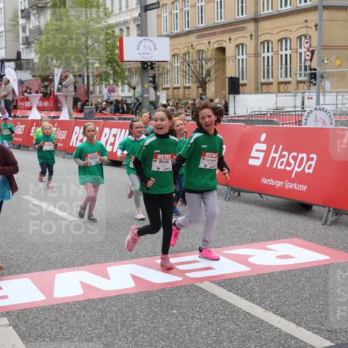 25.04.2026 - Das Zehntel Strokosch-Dieckow http://msf.ph/oto/9631038 25.04.2026 11:04:51 Ziel 5536, 5542, 5552, 5610, 5625, 5908, 6459, 6463, 6468, 6704, 6879, 7041, 7084, 7995 meine-sportfotos.de