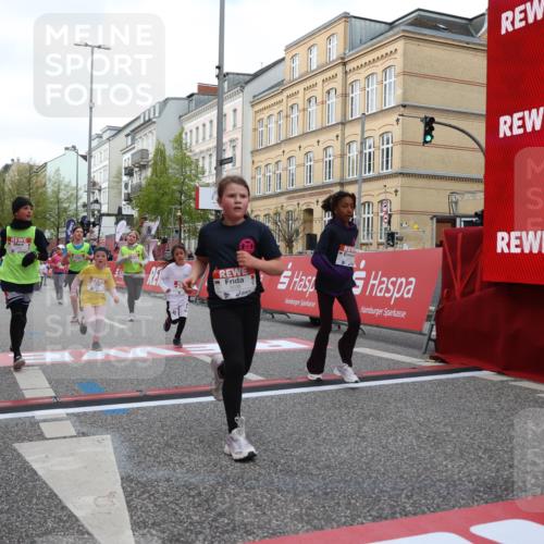 25.04.2026 - Das Zehntel Strokosch-Dieckow http://msf.ph/oto/9631043 25.04.2026 09:03:52 Ziel 1058, 1345, 1393, 1400, 2695, 2846, 2919, 2922, 3004, 3036, 3218, 3235, 3448, 3457 meine-sportfotos.de