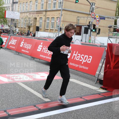 25.04.2026 - Das Zehntel Strokosch-Dieckow http://msf.ph/oto/9631045 25.04.2026 11:04:50 Ziel 5536, 5542, 5552, 5610, 6704, 6879, 7041, 7069, 7084 meine-sportfotos.de