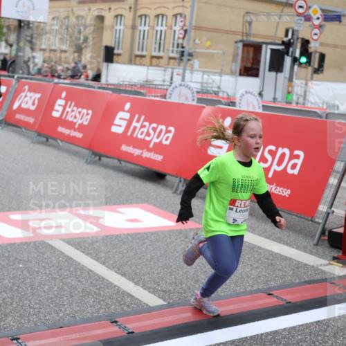 25.04.2026 - Das Zehntel Strokosch-Dieckow http://msf.ph/oto/9631057 25.04.2026 11:04:49 Ziel 5533, 5542, 6704, 6792, 6804, 6879, 7023, 7069, 7084 meine-sportfotos.de