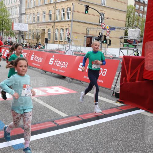 25.04.2026 - Das Zehntel Strokosch-Dieckow http://msf.ph/oto/9631060 25.04.2026 11:04:19 Ziel 5052, 5053, 5111, 5115, 5184, 5186, 5215, 5217, 5410, 5423, 5440, 5914, 5915, 5998, 6030, 6315, 6457, 6479, 6607, 6887, 7269, 7600, 7609, 7979, 7980 meine-sportfotos.de
