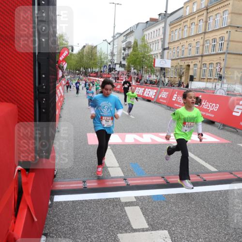 25.04.2026 - Das Zehntel Strokosch-Dieckow http://msf.ph/oto/9631079 25.04.2026 11:04:47 Ziel 5533, 5599, 5603, 5613, 5662, 6486, 6704, 6792, 6804, 6879, 7021, 7023, 7034, 7069, 7084, 7472 meine-sportfotos.de