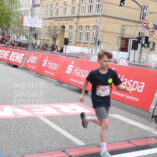 25.04.2026 - Das Zehntel Strokosch-Dieckow http://msf.ph/oto/9631093 25.04.2026 11:04:46 Ziel 5533, 5599, 5603, 5613, 5662, 6486, 6494, 6704, 6792, 6804, 6879, 6948, 7021, 7023, 7034, 7043, 7069, 7084, 7472 meine-sportfotos.de