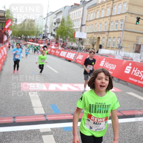 25.04.2026 - Das Zehntel Strokosch-Dieckow http://msf.ph/oto/9631098 25.04.2026 11:04:45 Ziel 5398, 5533, 5593, 5599, 5603, 5613, 5662, 6486, 6494, 6704, 6792, 6804, 6879, 6948, 7021, 7023, 7034, 7039, 7043, 7044, 7069, 7084, 7472 meine-sportfotos.de