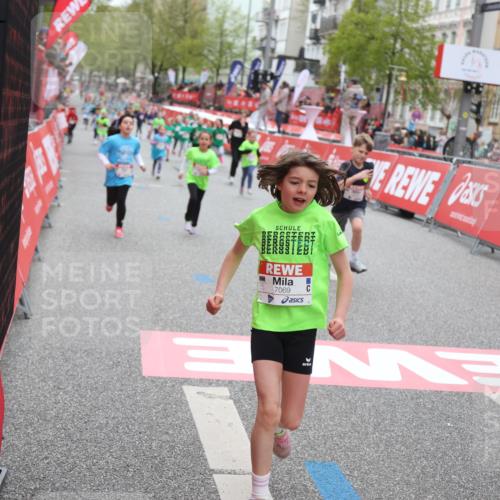 25.04.2026 - Das Zehntel Strokosch-Dieckow http://msf.ph/oto/9631115 25.04.2026 11:04:44 Ziel 5398, 5533, 5593, 5599, 5603, 5613, 5662, 6486, 6494, 6704, 6792, 6804, 6948, 7021, 7023, 7034, 7039, 7043, 7044, 7069, 7084, 7472 meine-sportfotos.de