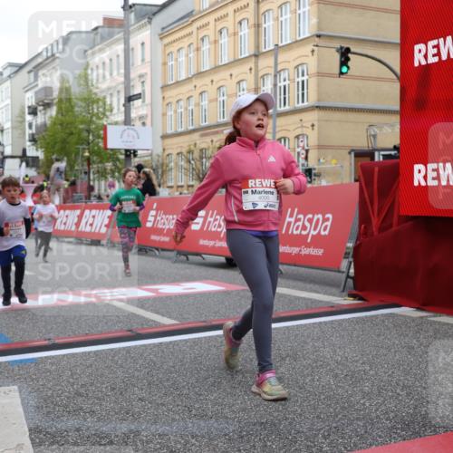 25.04.2026 - Das Zehntel Strokosch-Dieckow http://msf.ph/oto/9631133 25.04.2026 09:03:58 Ziel 1058, 2356, 2374, 2456, 2695, 3004, 3218, 3235, 3441, 3457, 4000 meine-sportfotos.de