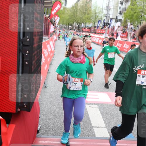 25.04.2026 - Das Zehntel Strokosch-Dieckow http://msf.ph/oto/9631140 25.04.2026 11:04:41 Ziel 5328, 5331, 5346, 5348, 5398, 5533, 5593, 5599, 5603, 5613, 5662, 6486, 6494, 6792, 6804, 6948, 7021, 7023, 7034, 7039, 7043, 7044, 7472 meine-sportfotos.de
