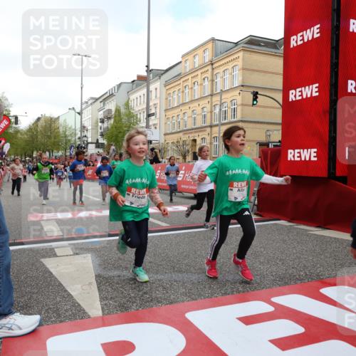 25.04.2026 - Das Zehntel Strokosch-Dieckow http://msf.ph/oto/9631167 25.04.2026 09:04:01 Ziel 1172, 2119, 2122, 2126, 2356, 2374, 2456, 3268, 3441, 3682, 4000 meine-sportfotos.de