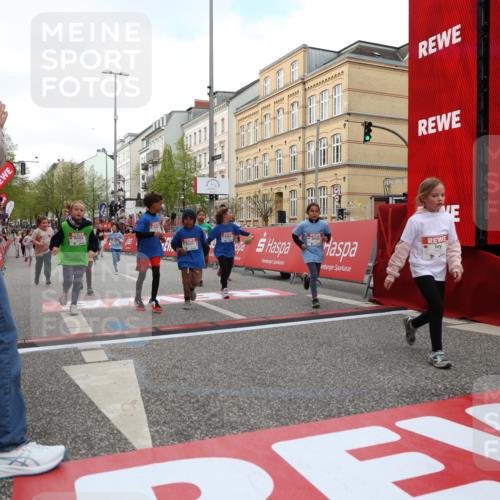 25.04.2026 - Das Zehntel Strokosch-Dieckow http://msf.ph/oto/9631177 25.04.2026 09:04:02 Ziel 1107, 1168, 1172, 2119, 2122, 2126, 2356, 2374, 2456, 2503, 3266, 3268, 3295, 3441, 3682, 4000 meine-sportfotos.de