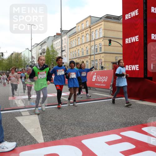 25.04.2026 - Das Zehntel Strokosch-Dieckow http://msf.ph/oto/9631185 25.04.2026 09:04:03 Ziel 1107, 1168, 1169, 1172, 2119, 2122, 2126, 2356, 2374, 2456, 2503, 3266, 3268, 3295, 3441, 3682, 4000 meine-sportfotos.de