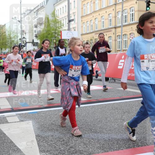 25.04.2026 - Das Zehntel Strokosch-Dieckow http://msf.ph/oto/9631200 25.04.2026 09:04:08 Ziel 1107, 1168, 1169, 1172, 1437, 1448, 1454, 2114, 2119, 2122, 2126, 2449, 2503, 3022, 3266, 3268, 3295, 3734, 3746, 3764, 3769, 3890 meine-sportfotos.de