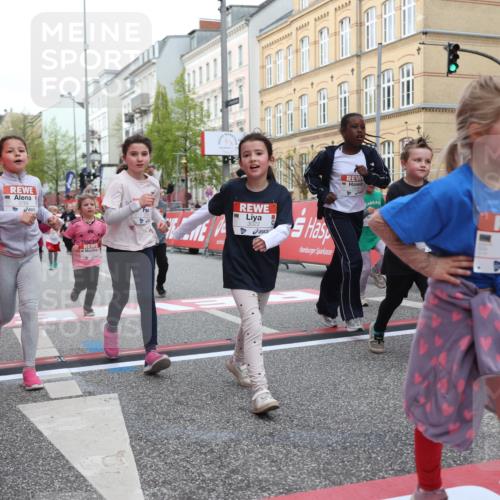 25.04.2026 - Das Zehntel Strokosch-Dieckow http://msf.ph/oto/9631212 25.04.2026 09:04:09 Ziel 1107, 1168, 1169, 1437, 1448, 1454, 2114, 2122, 2126, 2449, 2503, 3022, 3266, 3268, 3295, 3734, 3746, 3764, 3769, 3890 meine-sportfotos.de