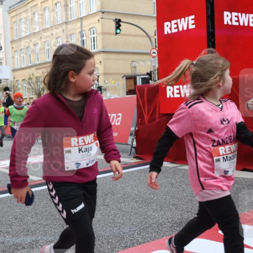 25.04.2026 - Das Zehntel Strokosch-Dieckow http://msf.ph/oto/9631229 25.04.2026 09:04:11 Ziel 1169, 1437, 1448, 1454, 1703, 2114, 2449, 2855, 3022, 3288, 3734, 3746, 3764, 3769, 3890 meine-sportfotos.de