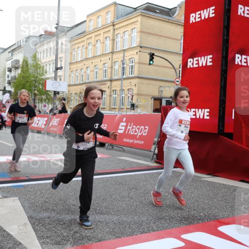 25.04.2026 - Das Zehntel Strokosch-Dieckow http://msf.ph/oto/9631253 25.04.2026 09:04:19 Ziel 1097, 1105, 1121, 1428, 1432, 1705, 1706, 2145, 2148, 2215, 2230, 2231, 2245, 2355, 2855, 3366, 3386, 3388 meine-sportfotos.de