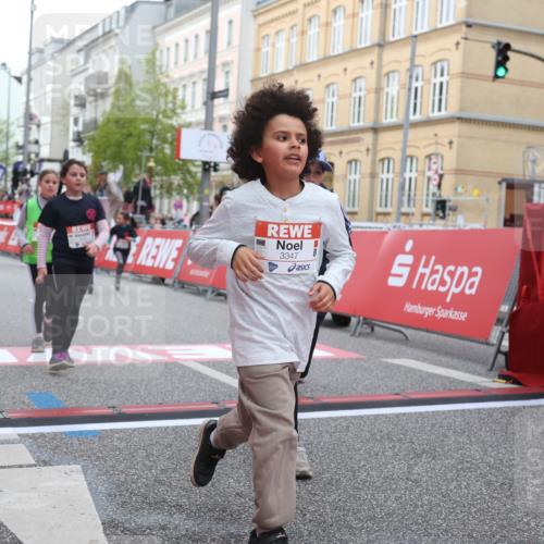 25.04.2026 - Das Zehntel Strokosch-Dieckow http://msf.ph/oto/9631296 25.04.2026 09:04:28 Ziel 1911, 1925, 2948, 2965, 3050, 3056, 3057, 3132, 3321, 3347, 3478, 3482 meine-sportfotos.de