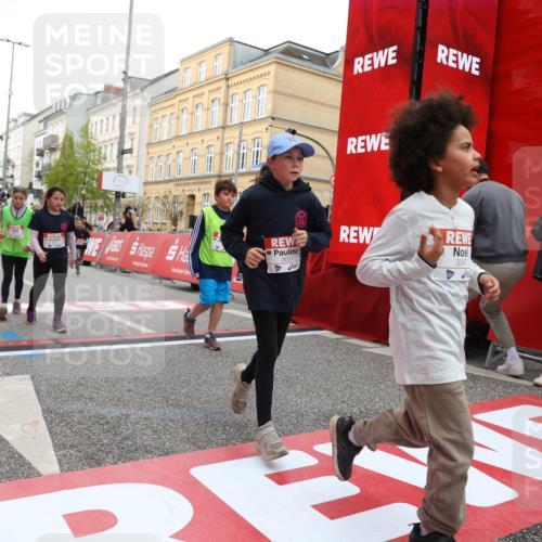 25.04.2026 - Das Zehntel Strokosch-Dieckow http://msf.ph/oto/9631298 25.04.2026 09:04:29 Ziel 1925, 2706, 2948, 2965, 3035, 3050, 3057, 3132, 3321, 3347, 3478, 3482 meine-sportfotos.de