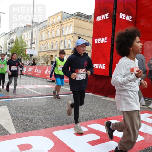 25.04.2026 - Das Zehntel Strokosch-Dieckow http://msf.ph/oto/9631300 25.04.2026 09:04:29 Ziel 1925, 2706, 2948, 2965, 3035, 3050, 3057, 3132, 3321, 3347, 3478, 3482 meine-sportfotos.de